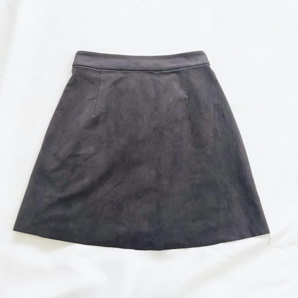 NWT Aritzia Wilfred Free Nescher Wrap Faux Suede Stretchy Waist Mini Skirt XS - Picture 3 of 5